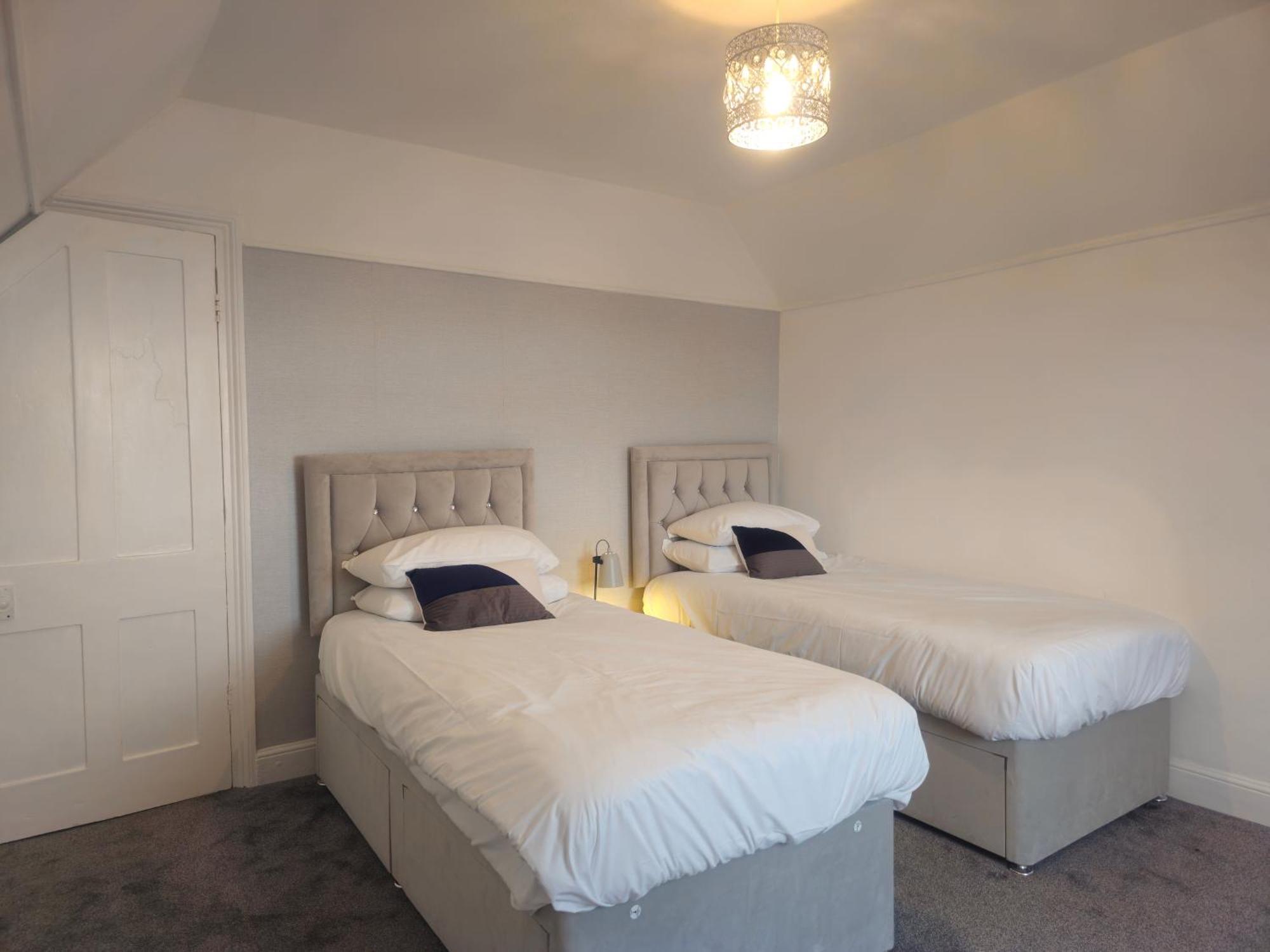 Exquisite 10 Bed Villa Hot Tub And Games Room Barnstaple Dış mekan fotoğraf