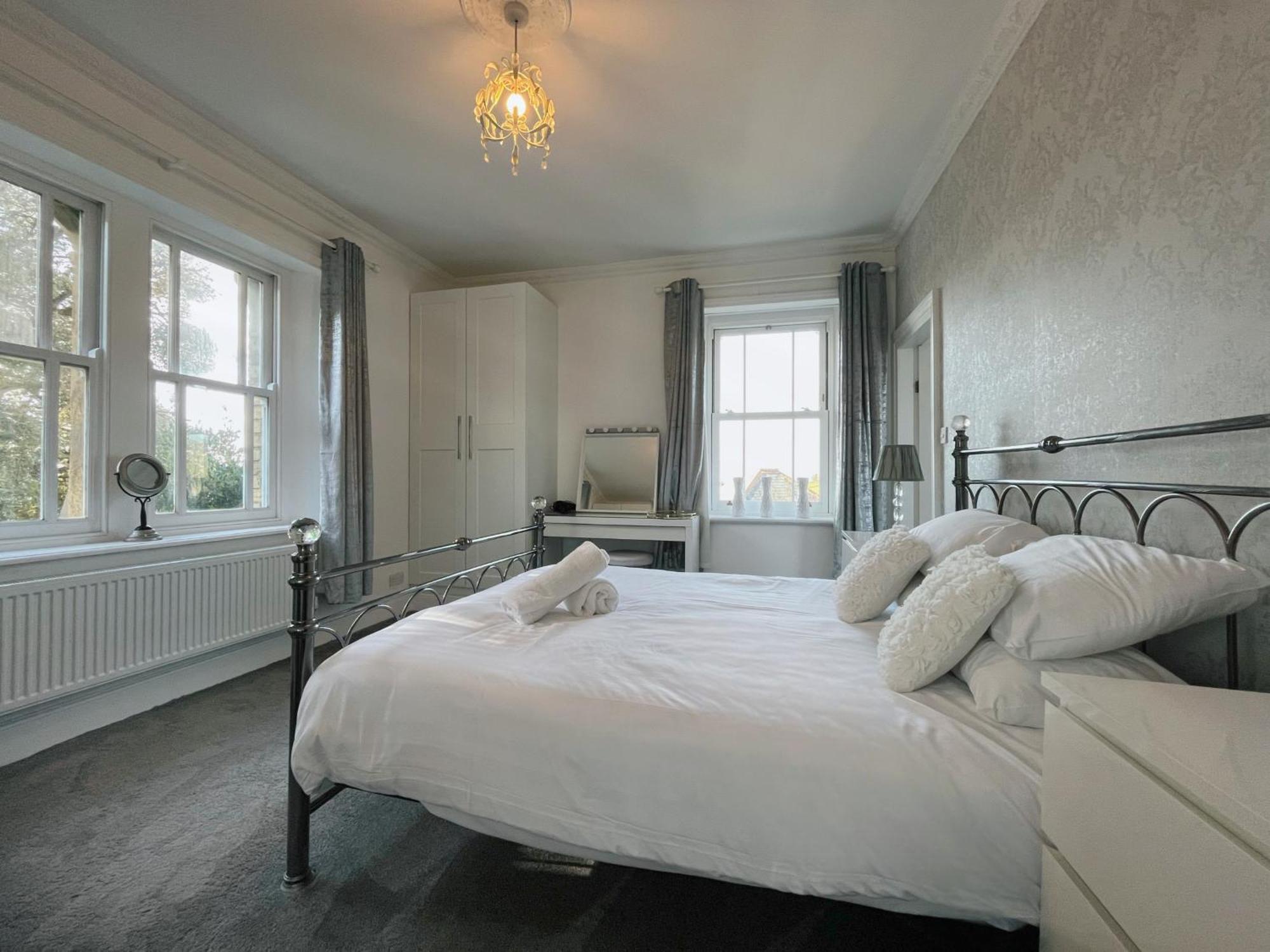 Exquisite 10 Bed Villa Hot Tub And Games Room Barnstaple Dış mekan fotoğraf