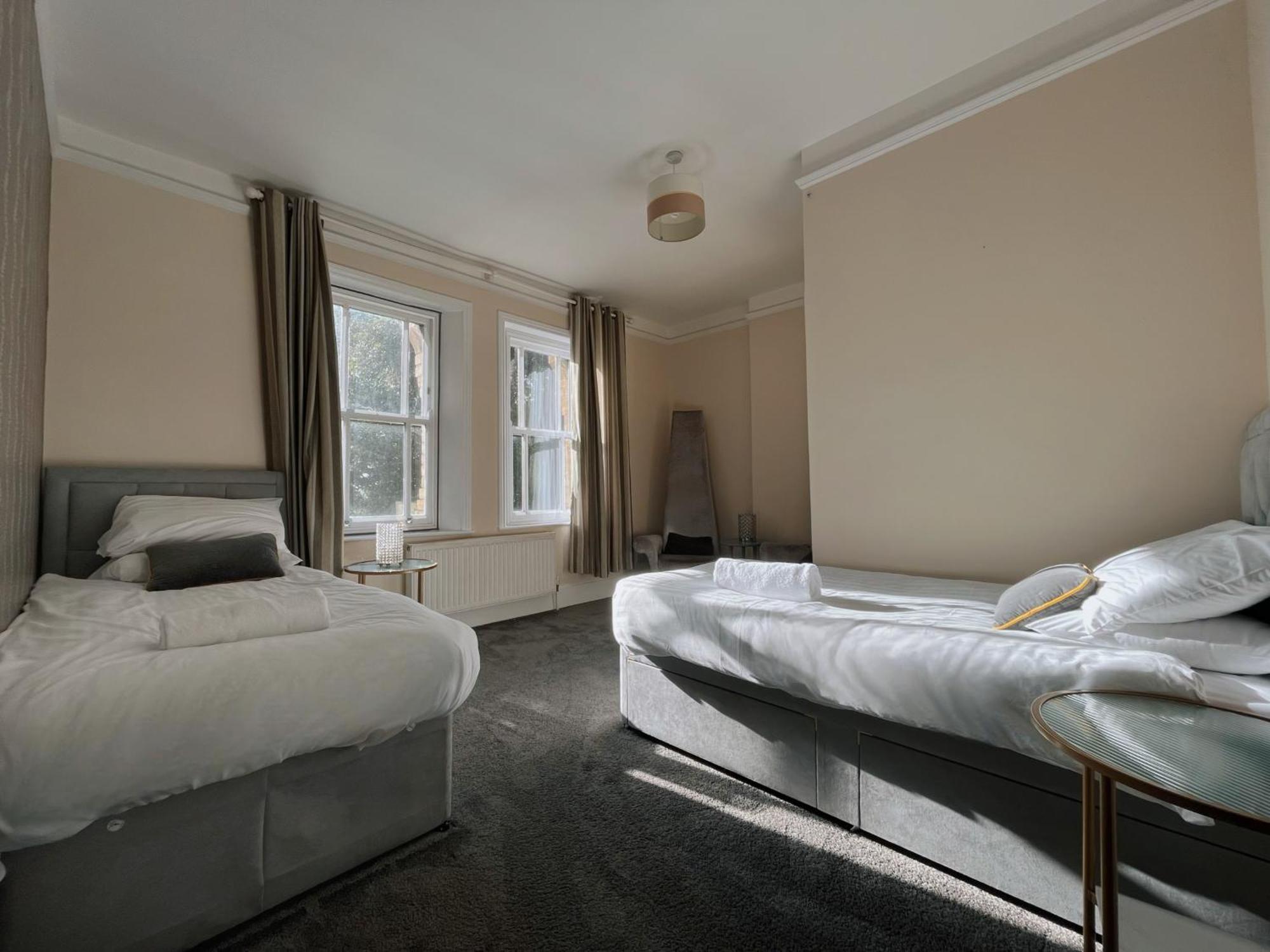 Exquisite 10 Bed Villa Hot Tub And Games Room Barnstaple Dış mekan fotoğraf